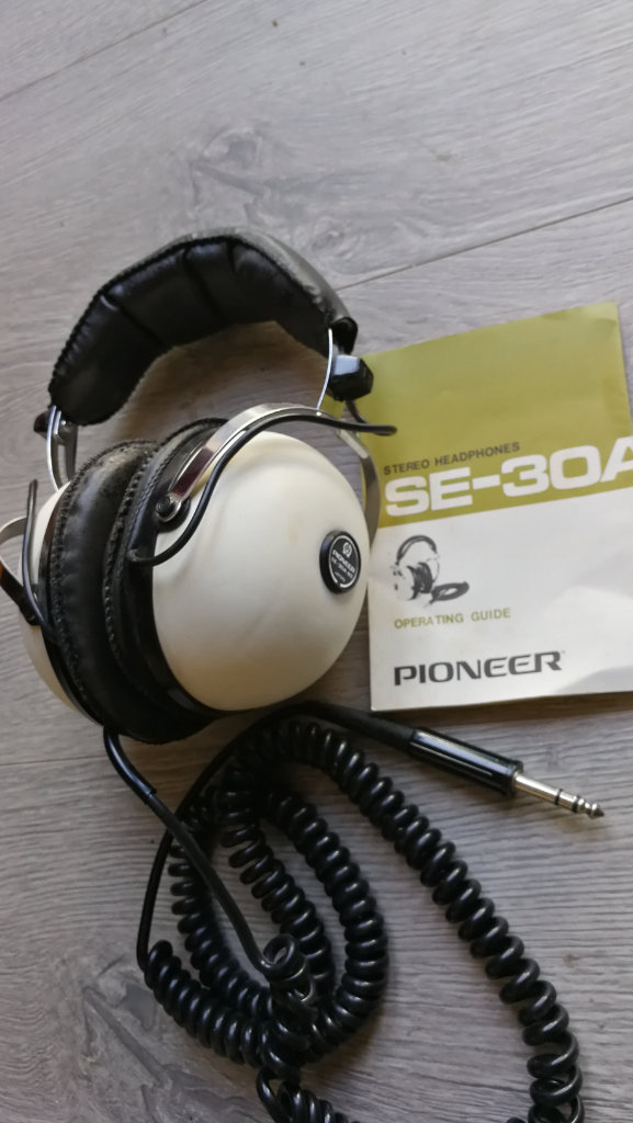 Vintage collectable headphones for sale