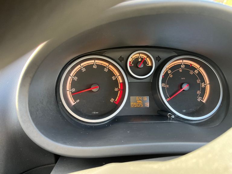 Vauxhall, CORSA, Hatchback, 2014, Manual, 1229 (cc), 5 doors