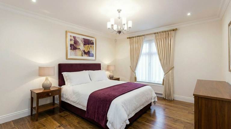 Relocate with ease to Birmingham: 📦 rooms from £10/week service charge. ➡️