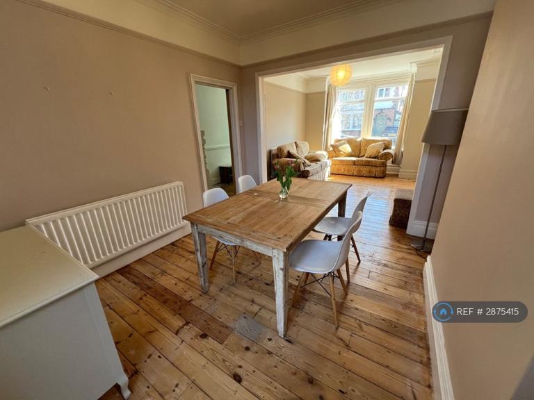 4 bedroom house in Chepstow Road, London, W7 (4 bed) (#2875415)