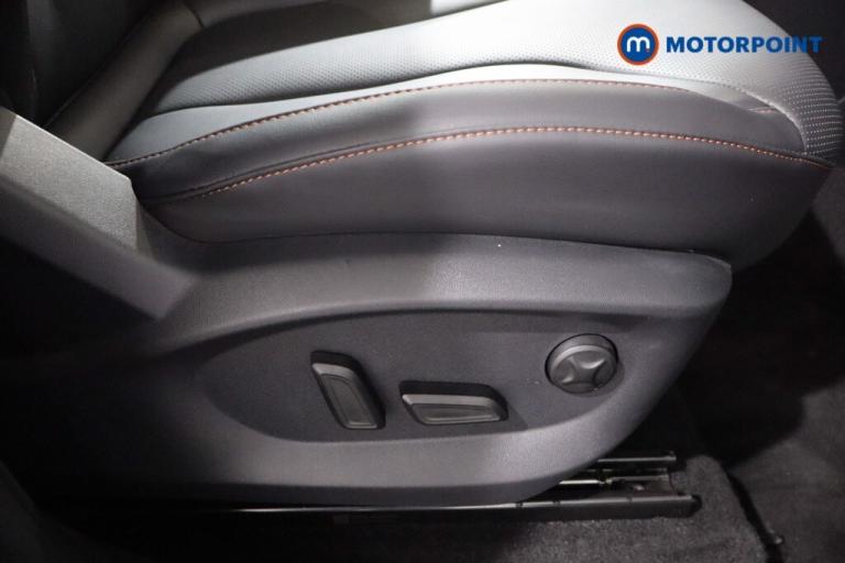 2025 MG MG HS 1.5 T-GDI Trophy 5dr DCT ESTATE PETROL Automatic