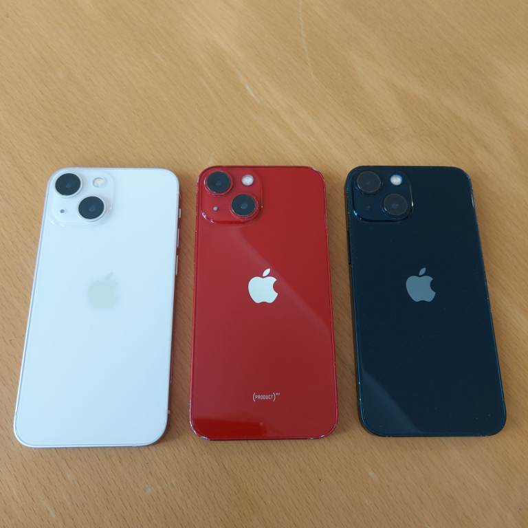 iPhone Clearance Stock. IPhone 11 12 XR XS MINI 13 MINI 13 PRO 12 MINI 6 7 SE2 PLUS 5C