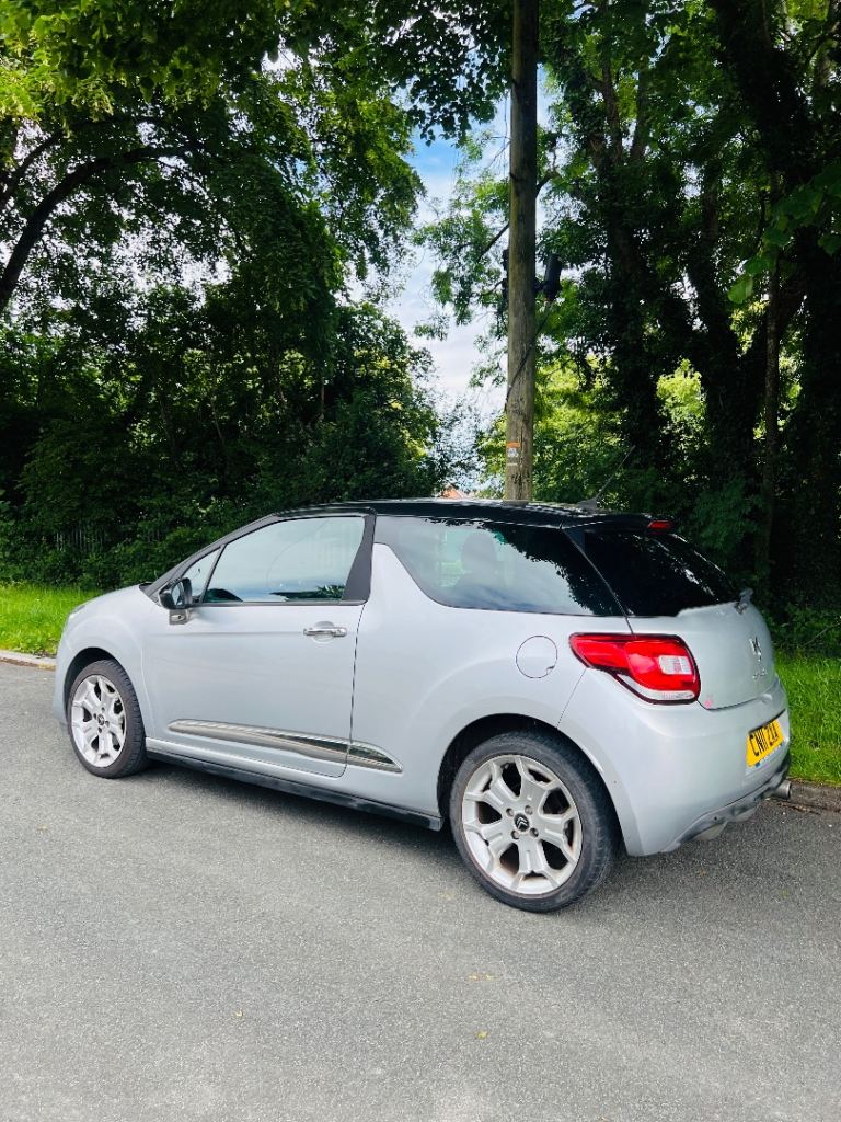 Citroen, DS3, Hatchback, 2011, Manual, 1598 (cc), 3 doors