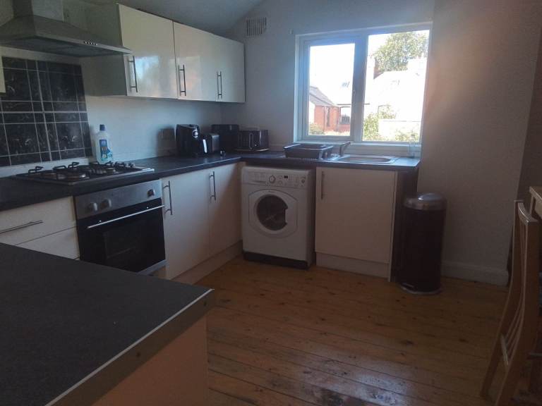FIRST FLOOR 2 BED FLAT SYSTON LEICESTER