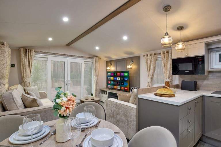 BRAND NEW HOLIDAY HOME IN CORNWALL! | 12 Month Park