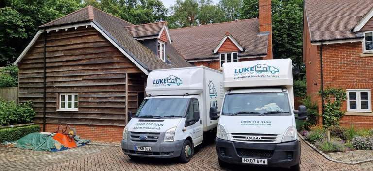 Marlow - House Removals - Man with a Van - Luton with Tail Lift - Removals Services - Van Hire 