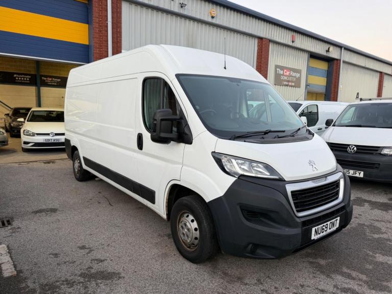 2019 Peugeot Boxer 2.2 BlueHDi H2 Professional Van 140ps PANEL VAN DIESEL Manual