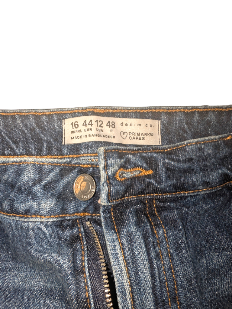  Eco style meets summer comfort – Primark Cares Denim Co. shorts (Size 16)