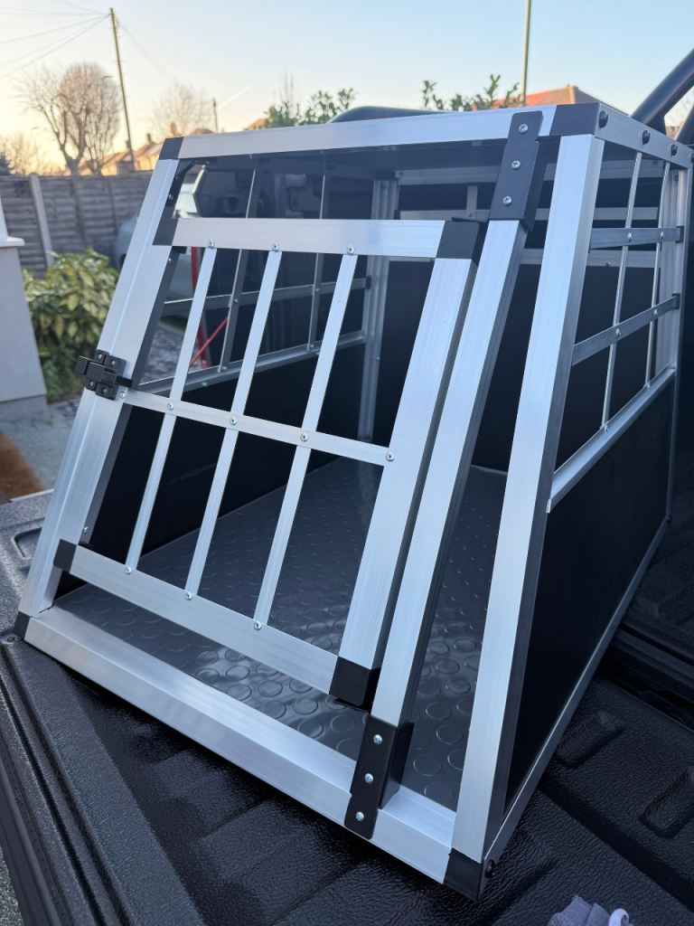 Car Dog Crate *Brand New*