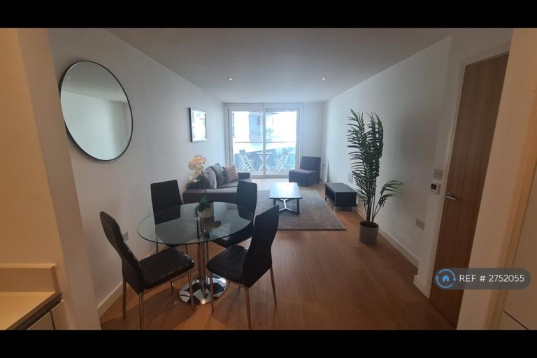 2 bedroom flat in Keats Apartments, Croydon, CR0 (2 bed) (#2752055)