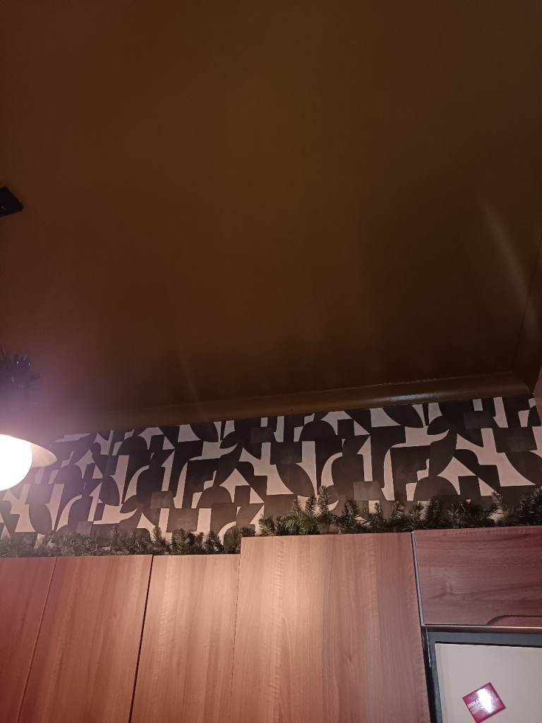 New not opened valspar 5l paint, retro colour