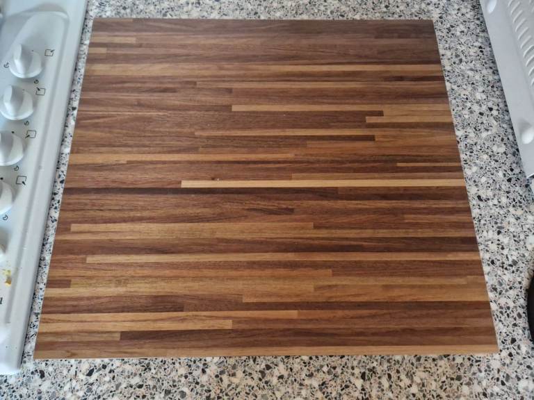 Chopping board/kitchen surface