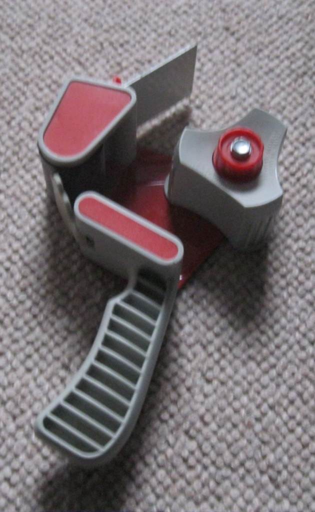 Tape Dispenser for parcel tape