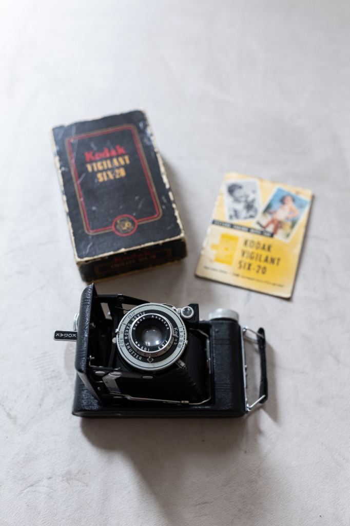 Kodak Vigilant Six-20 camera. Original box and booklet