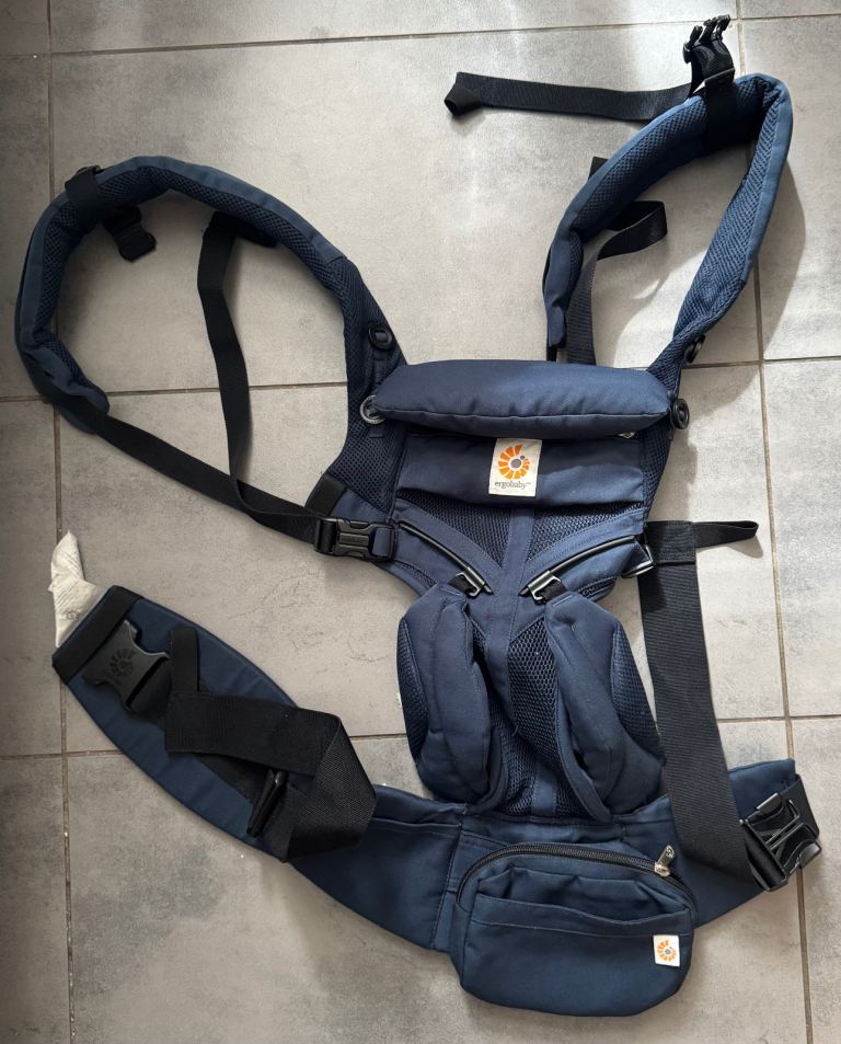 Ergobaby Omni 360 mesh Baby Carrier - dark blue