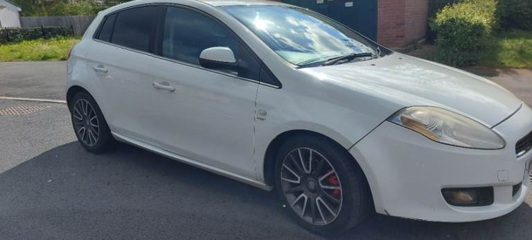 Fiat, BRAVO, Hatchback, 2009, Manual, 1956 (cc), 5 doors