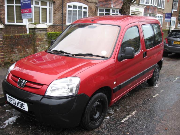 2010 Peugeot Partner Origin Combi 1.4 20,293miles mobility Wheelchair Accessible
