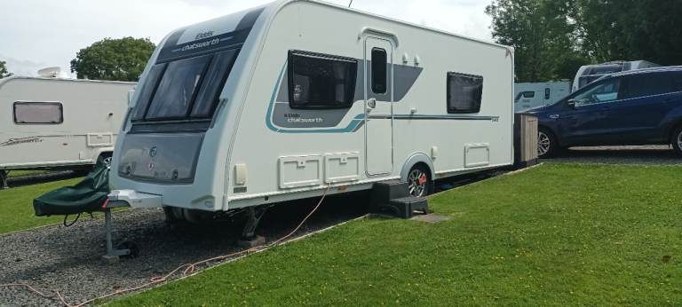 2015 Elddis Chatsworth 540 four berth Caravan