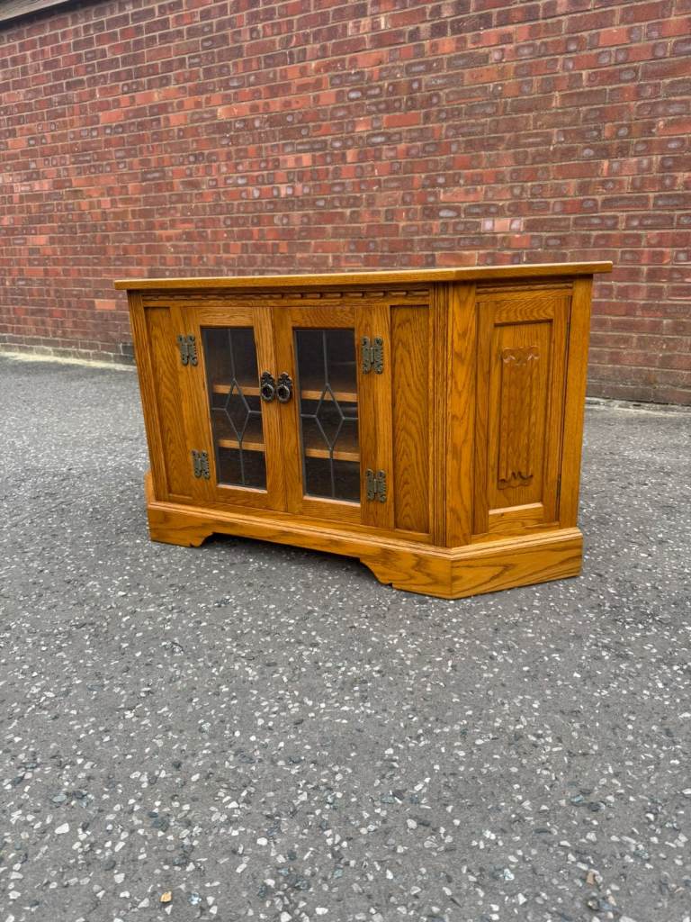 Old Charm Corner TV Cabinet 