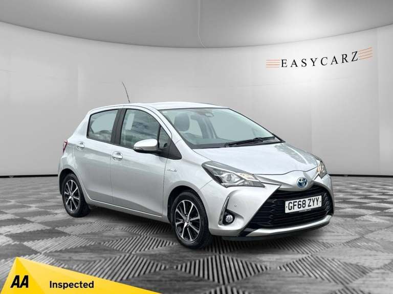 2019 Toyota Yaris 1.5 VVT-h Icon Tech E-CVT Euro 6 (s/s) 5dr HATCHBACK Petrol/Electric Hybrid Aut...