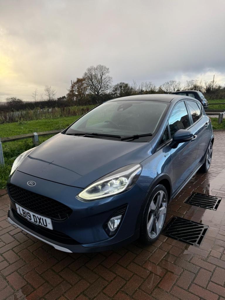 2019 Ford Fiesta 1.0T EcoBoost Active X Euro 6 (s/s) 5dr HATCHBACK Petrol Manual