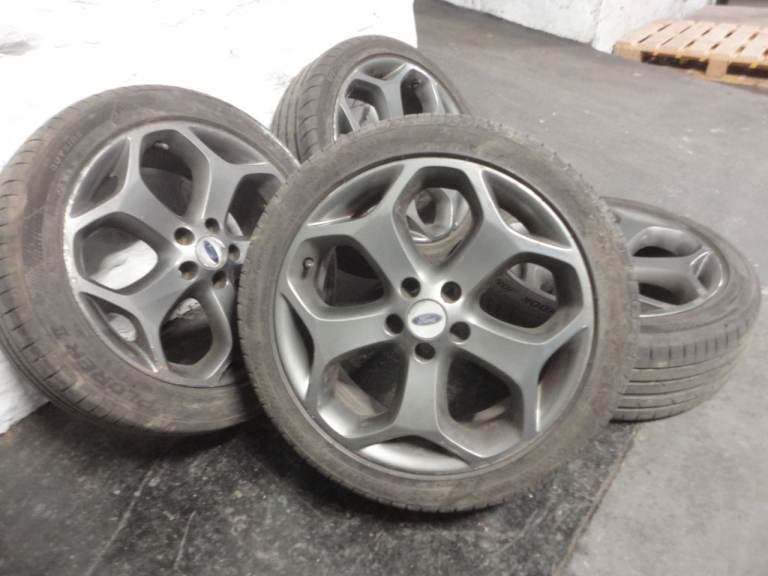 Ford Focus ST Alloy Wheels 18 inch Ford ST 5x108 Alloy Wheels