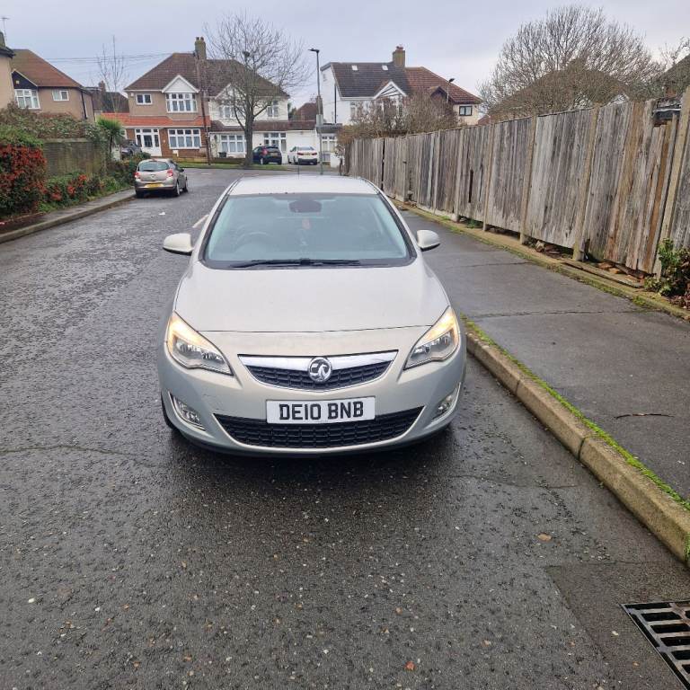 Vauxhall, ASTRA, Hatchback, 2010, Manual, 1598 (cc), 5 doors