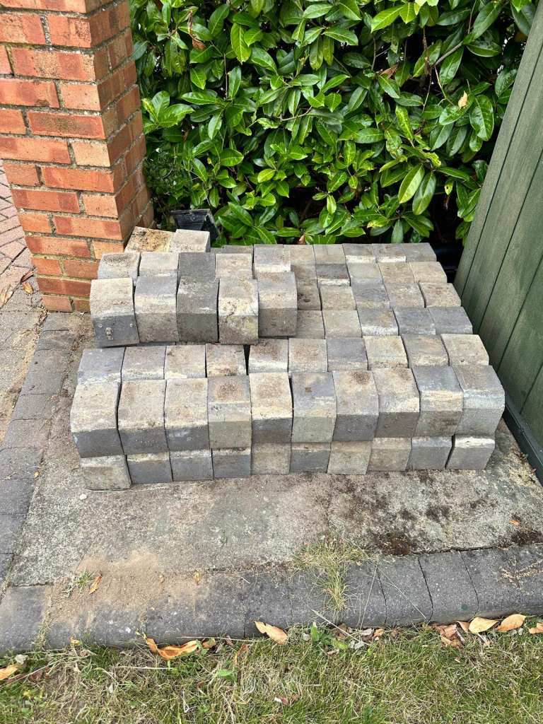 Bull Nose Block paving edging bricks