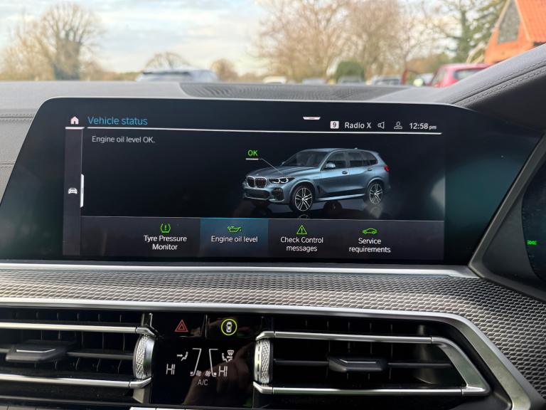 PRISTINE 2020 70 BMW X5 3.0 PETROL HYBRID  xDRIVE 45e - M SPORT - AUTO - 1 OWNER