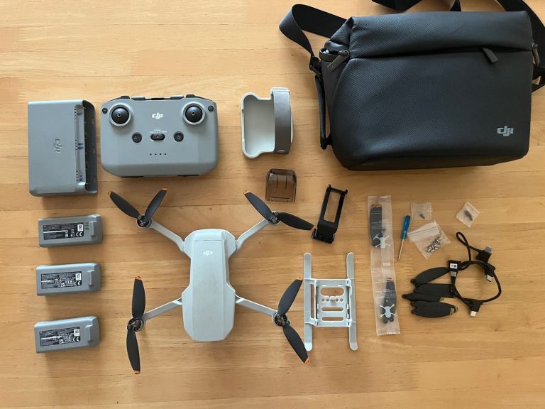 DJI  fly more combo (Drone not included)
