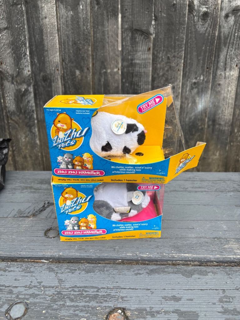 Zhu Zhu Pets Hamster Playset - New in Box