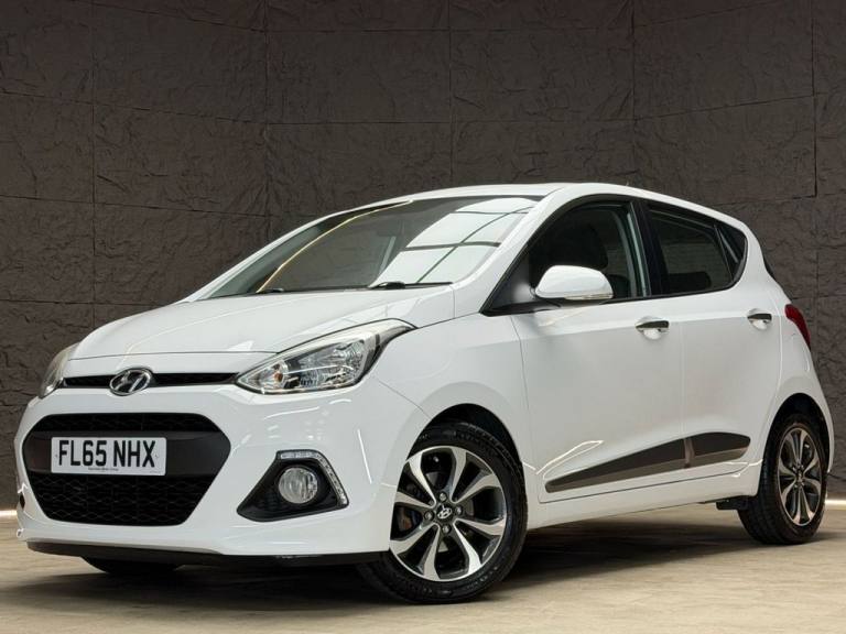 2015 65 HYUNDAI I10 1.2 PREMIUM SE HATCHBACK 5DR PETROL MANUAL EURO 5 (87 PS)