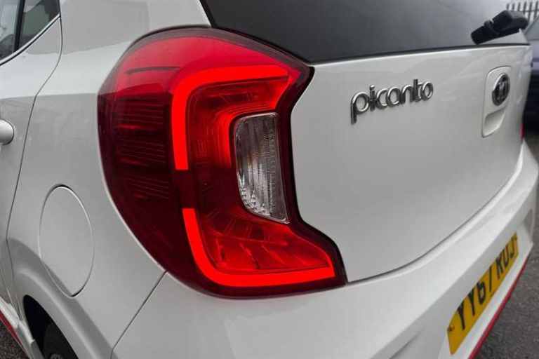 2017 Kia Picanto 1.0 GT-line 5dr HATCHBACK PETROL Manual