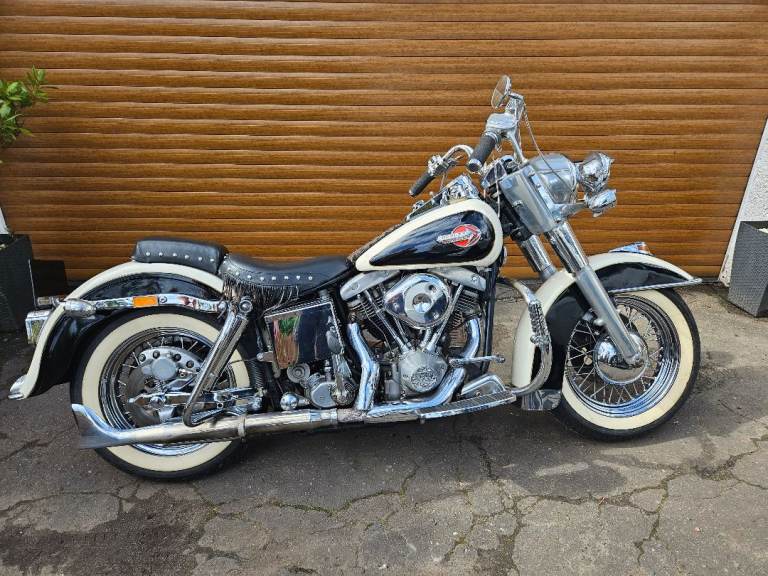 Harley-Davidson, 1975, 1200 (cc)