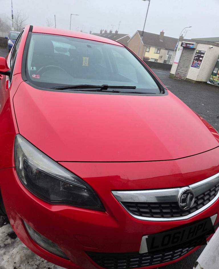 Vauxhall, ASTRA, Hatchback, 2012, Manual, 1956 (cc), 5 doors