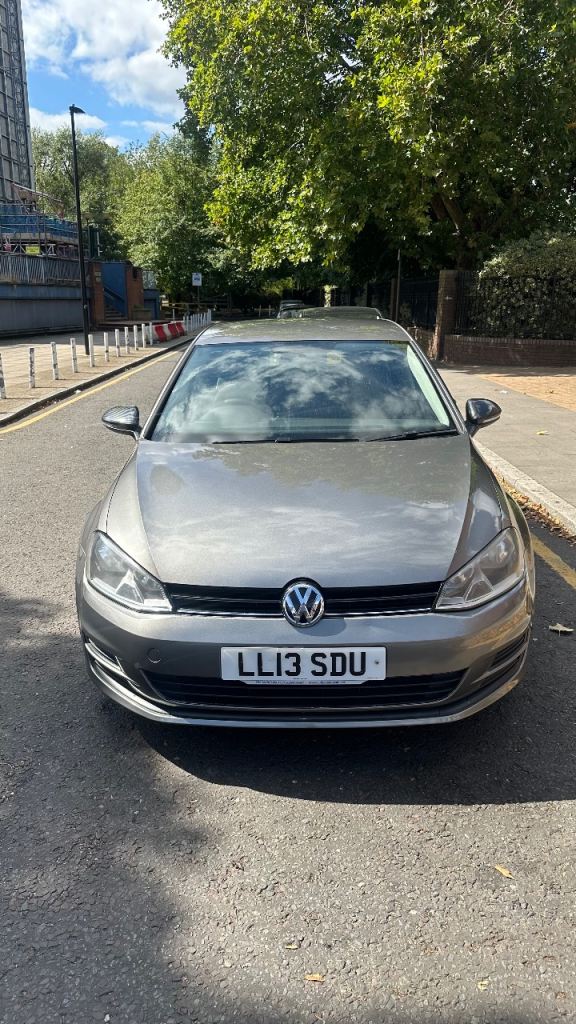 Volkswagen, GOLF, Hatchback, 2013, Semi-Auto, 1197 (cc), 5 doors