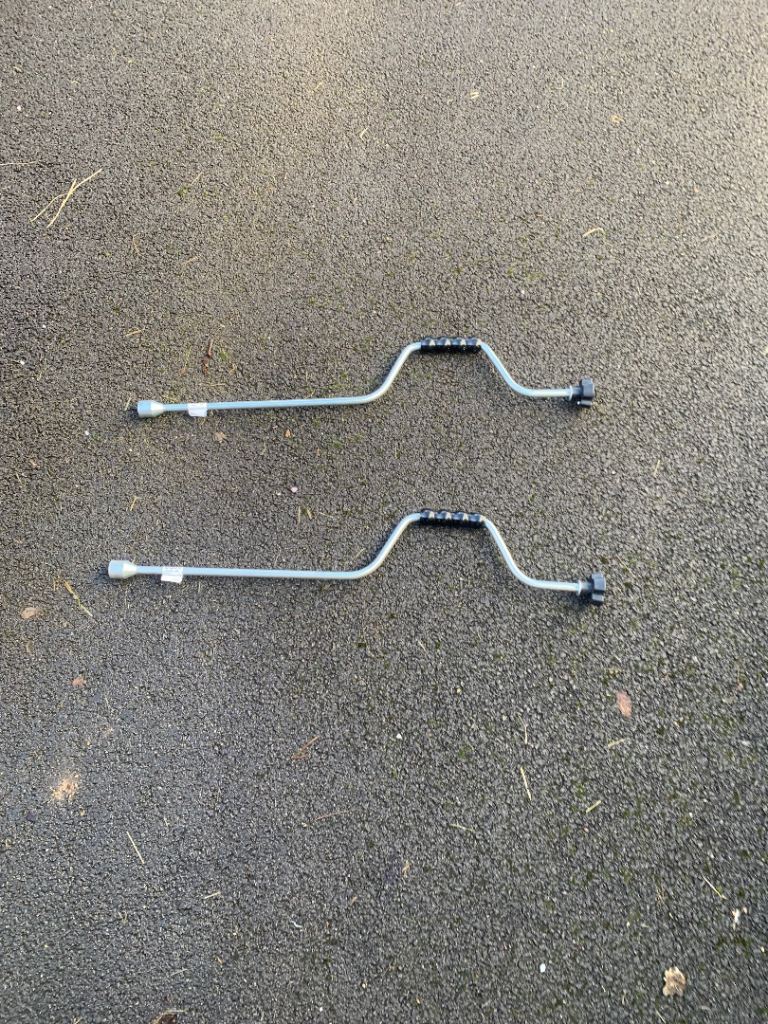 Caravan winding bars