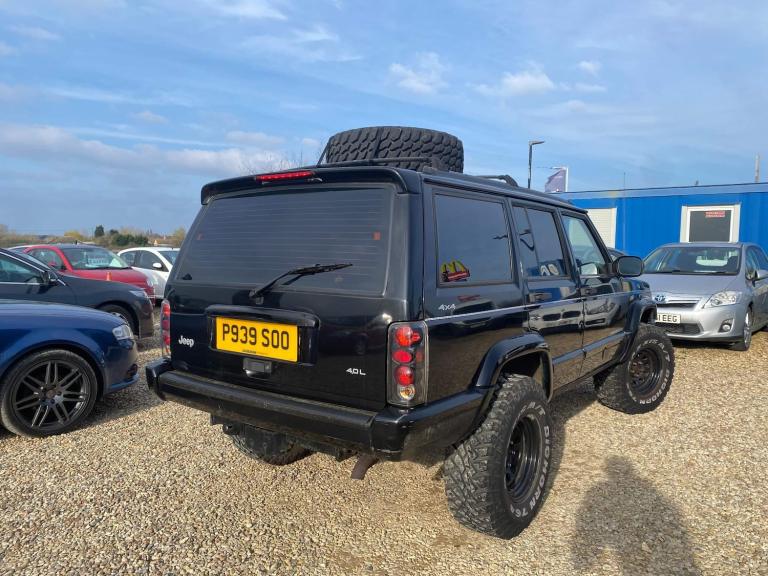 1997 Jeep Cherokee 4.0 Limited 4x4 5dr ESTATE Petrol Automatic