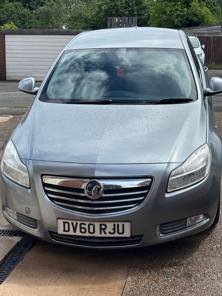 Vauxhall, INSIGNIA, Hatchback, 2010, Manual, 1956 (cc), 5 doors