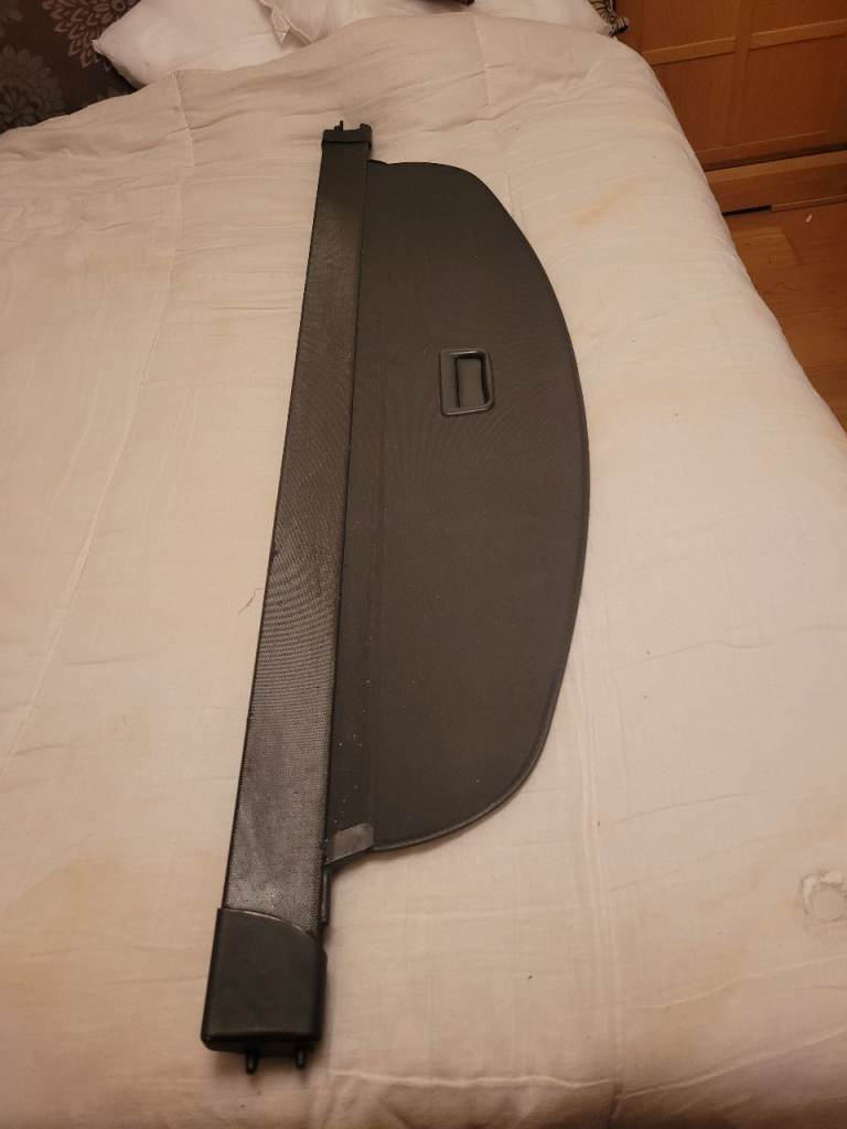 Car Boot Parcel Shelf / Load Cover – Black, Good Condition