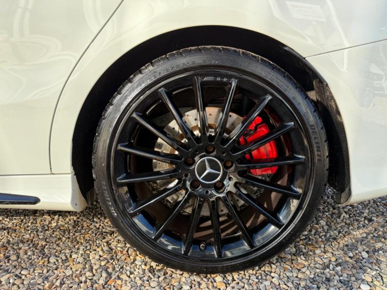 2016 Mercedes-Benz CLA CLA 45 [381] 4Matic 4dr Tip Auto SALOON PETROL Automatic