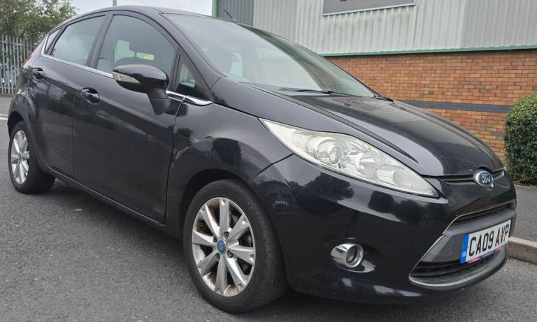 Ford fiesta 1.2 5dr vauxhall  Volkswagen toyota nissan honda hyundai renault peugeot skoda suzuki 
