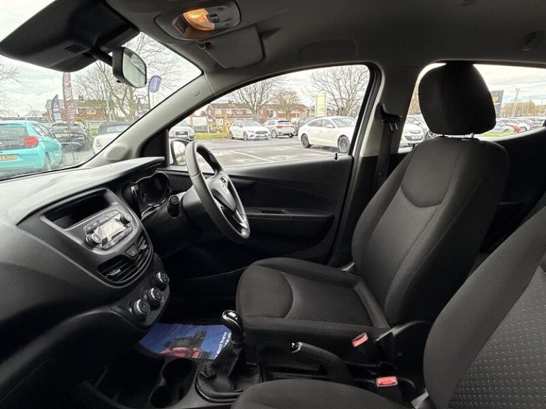 2016 Vauxhall Viva 1.0 SE 5dr [A/C] HATCHBACK PETROL Manual