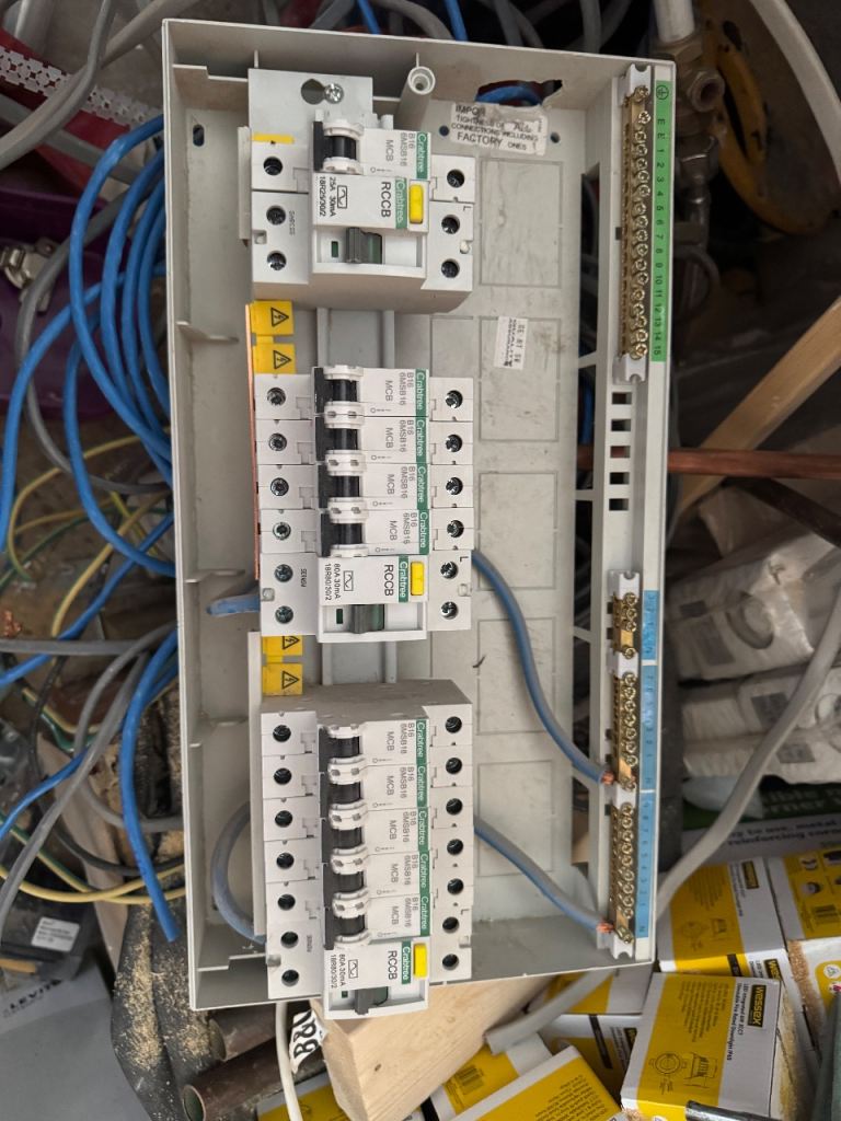 Plastic consumer unit