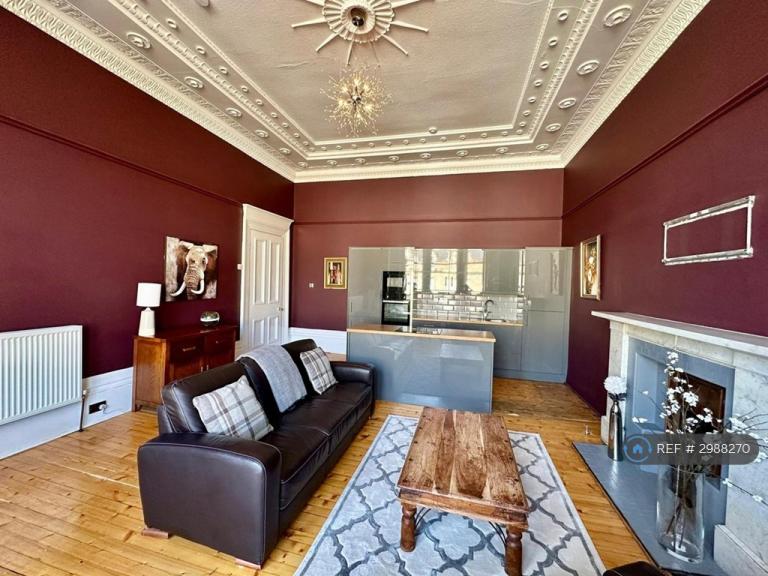 1 bedroom flat in Hyndland Road, Glasgow, G12 (1 bed) (#2988270)