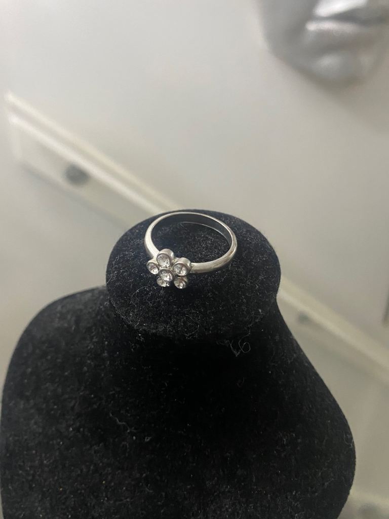 Flower Ring - Silver