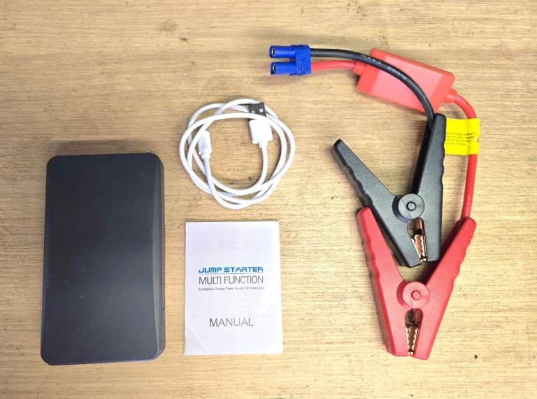 Small 12v Portable Car/Motorbike Jump Starter Unit, Good Condition