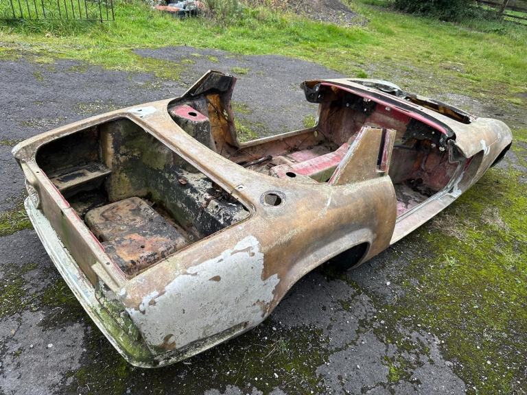 Lotus Elan S4 FHC Bodyshell £1595