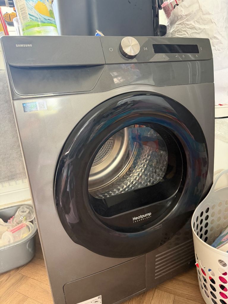 Samsung HeatPump Tumble Dryer – Excellent Condition
