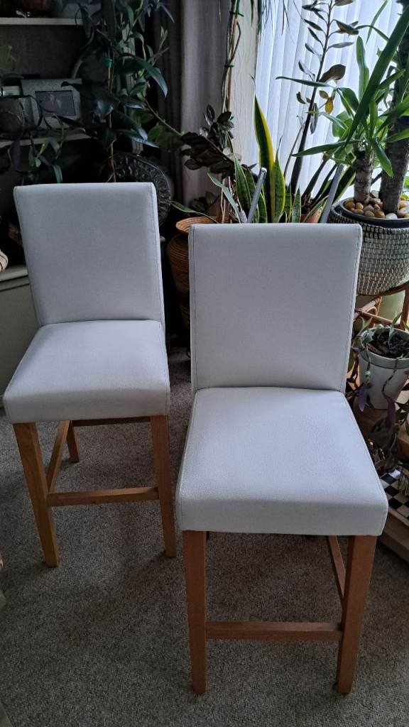 Breakfast Bar Stool.